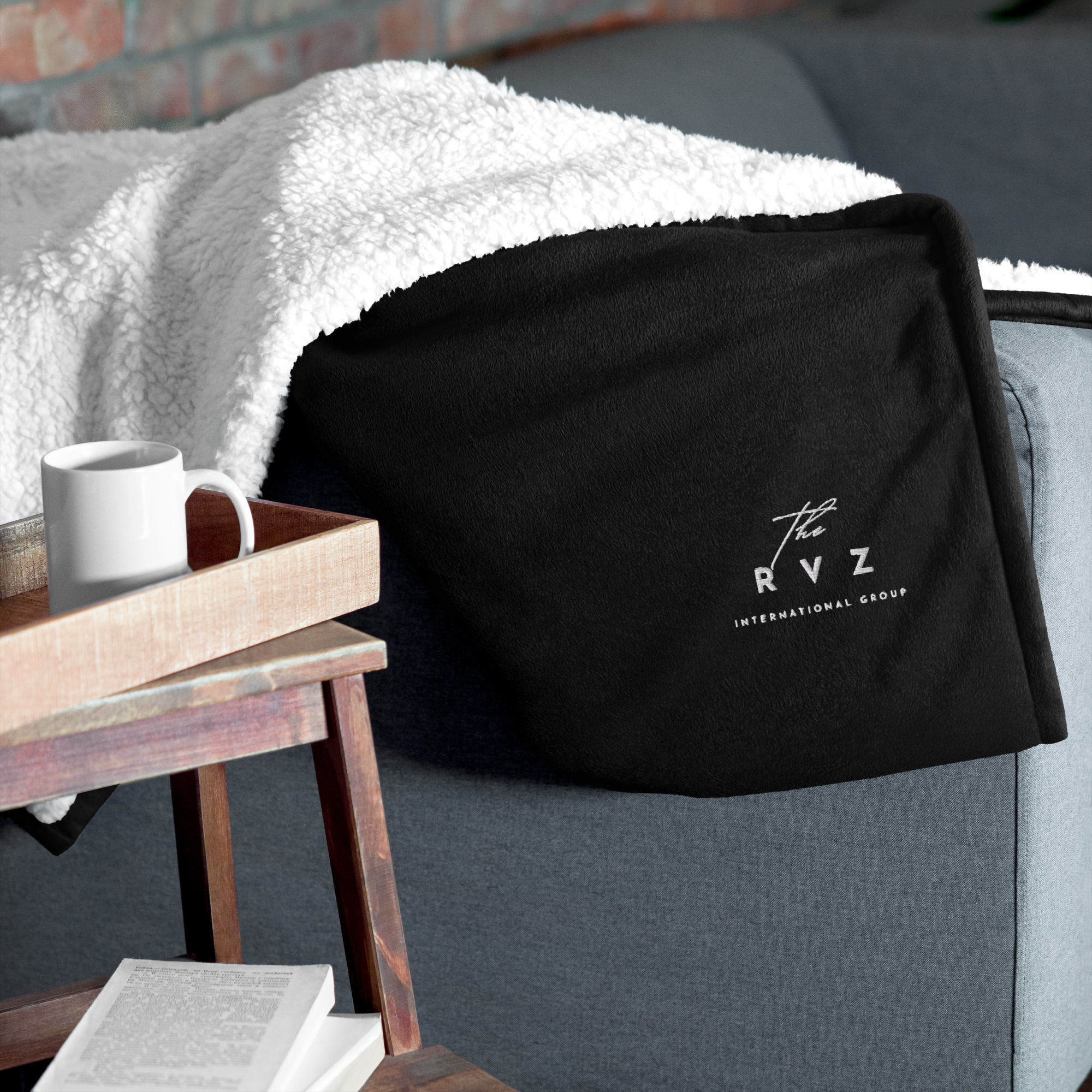 Premium sherpa blanket - Image 5